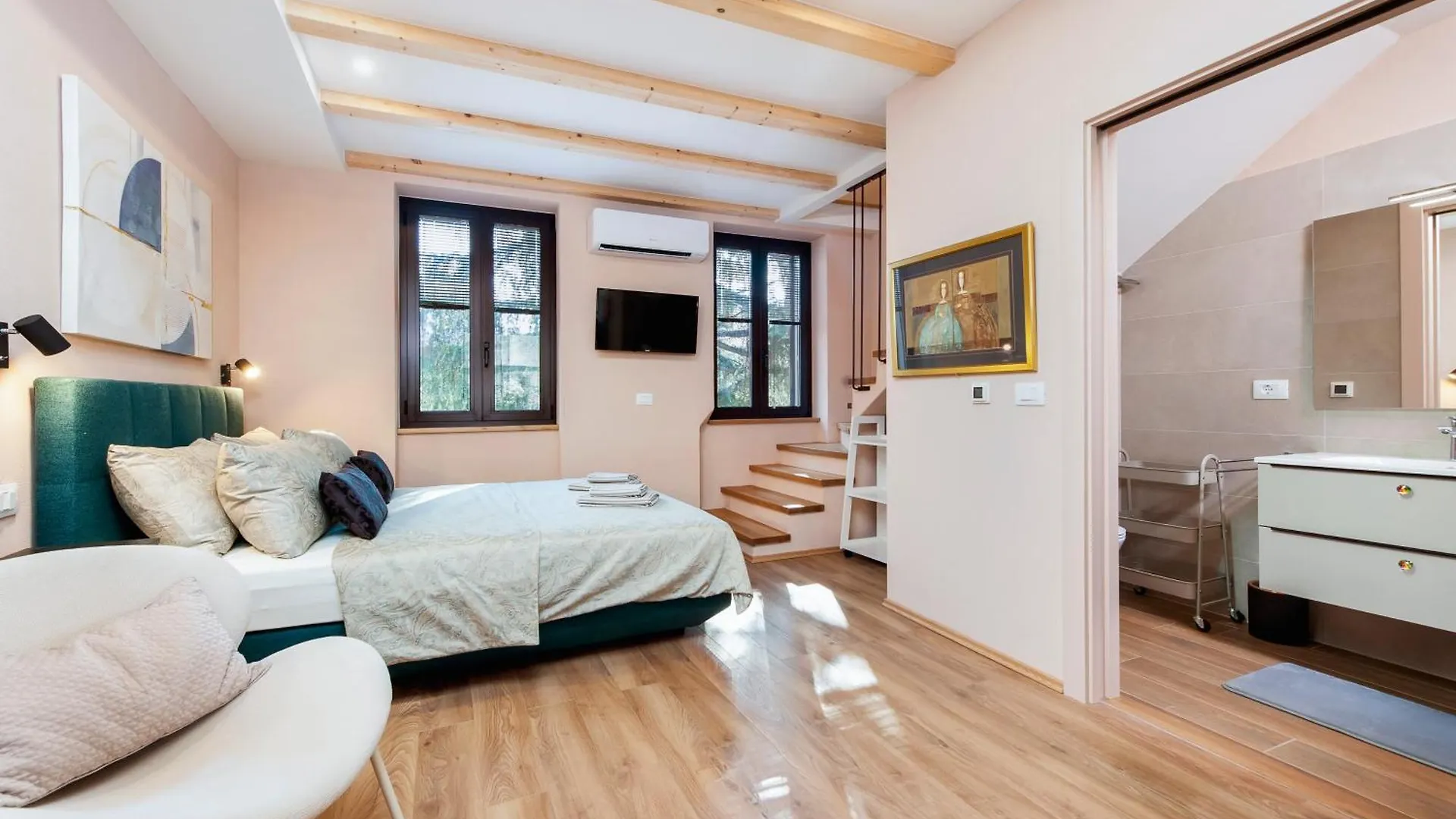 Apartments Ritz 0*, Rovinj Croatia